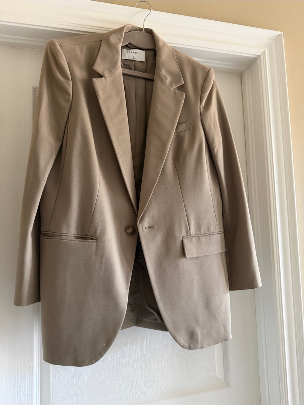 Babaton Beige/Tan Single-Button Women's Blazer